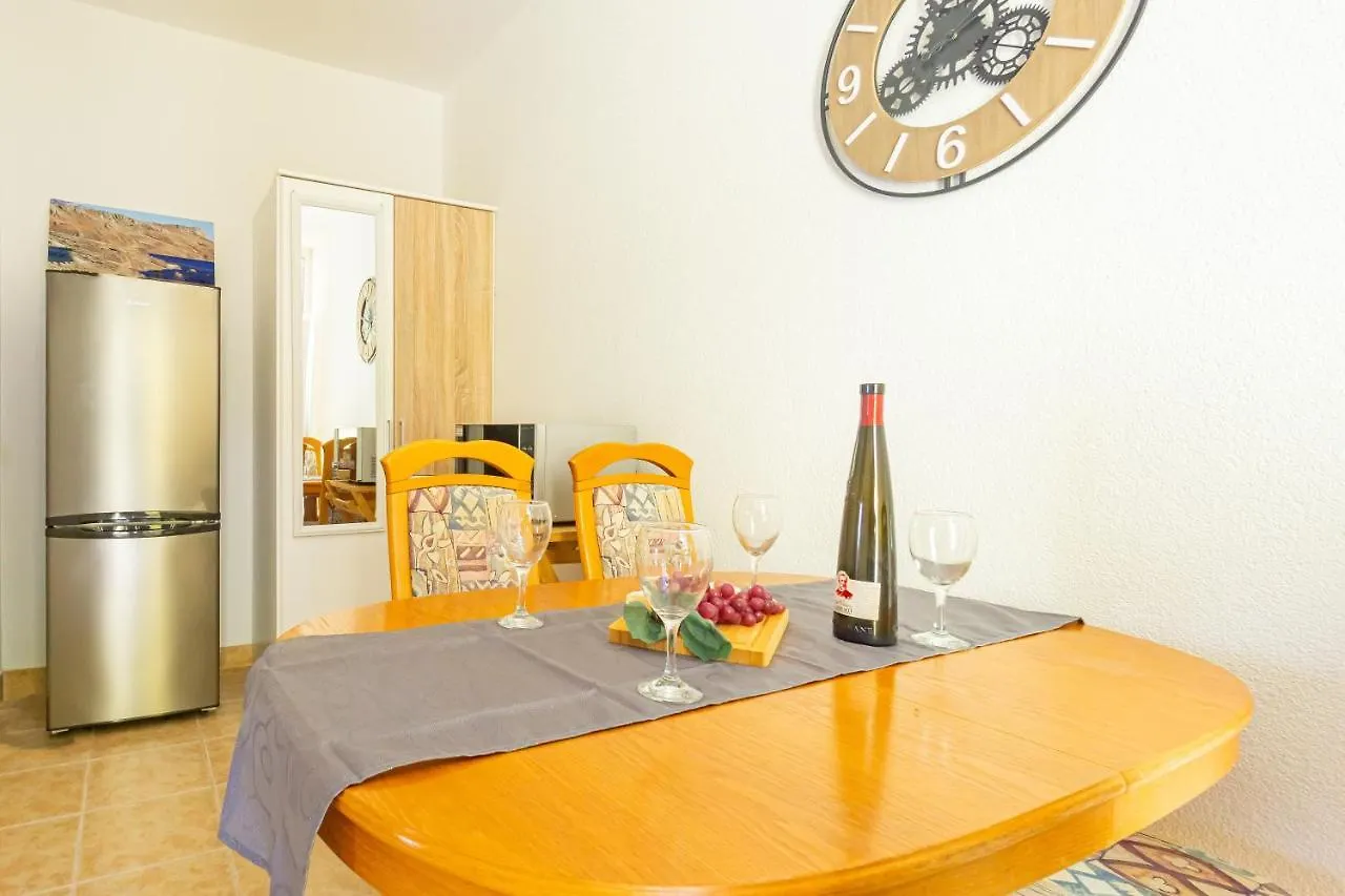 Sopic Apartment Pag Town